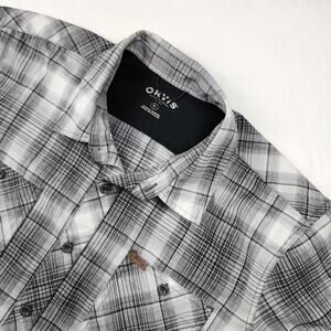Orvis Men's Short Sleeve Tech Shirt XL Black White Gray Plaid w/ Eyeglass Cloth